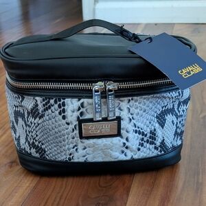 Roberto Cavalli Class Large Cosmetic Case in Snake Skin Print Nwt ❤️